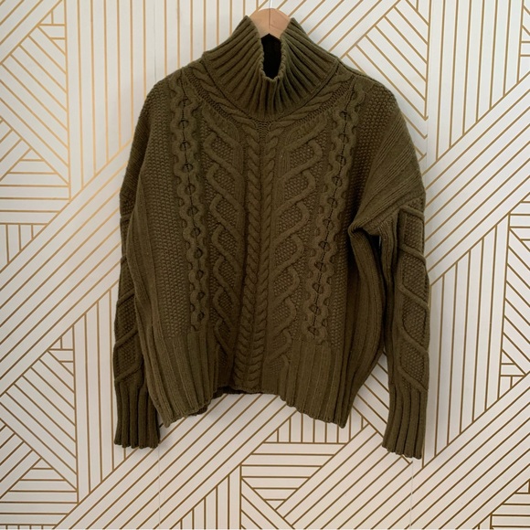 Everlane Wool Cashmere Cable Knit Mock neck  fisherman chunky knit Sweater M - Picture 3 of 10